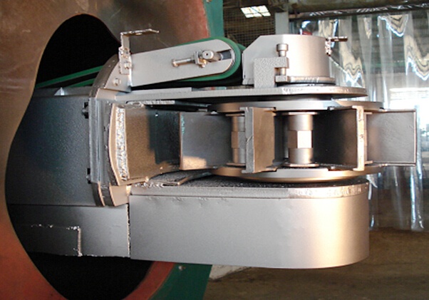 鋼管內(nèi)壁噴砂機(jī)，內(nèi)腔除銹設(shè)備