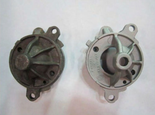 汽車(chē)發(fā)動(dòng)機(jī)蓋拋丸機(jī)翻新效果圖