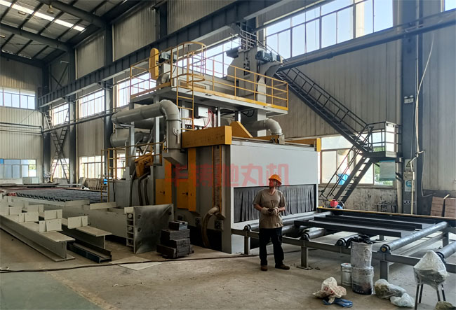 鋼板、鋼結(jié)構(gòu)多功能拋丸清理機